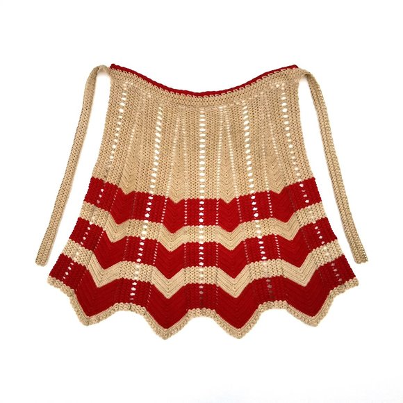 Vintage Beige and Red Zig Zag Crochet 50s Style Half Apron - Picture 5 of 12
